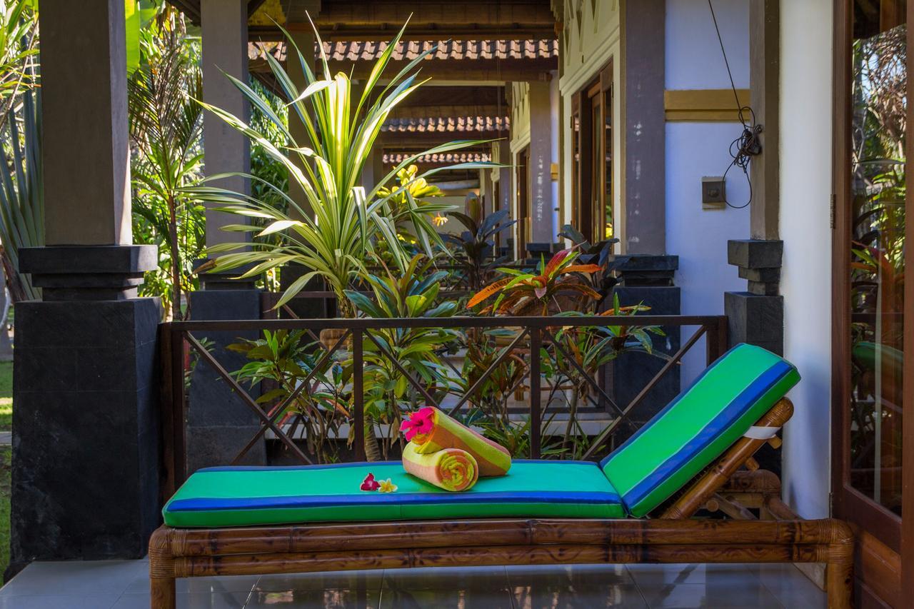 Hotel Oasis Amed Exterior foto