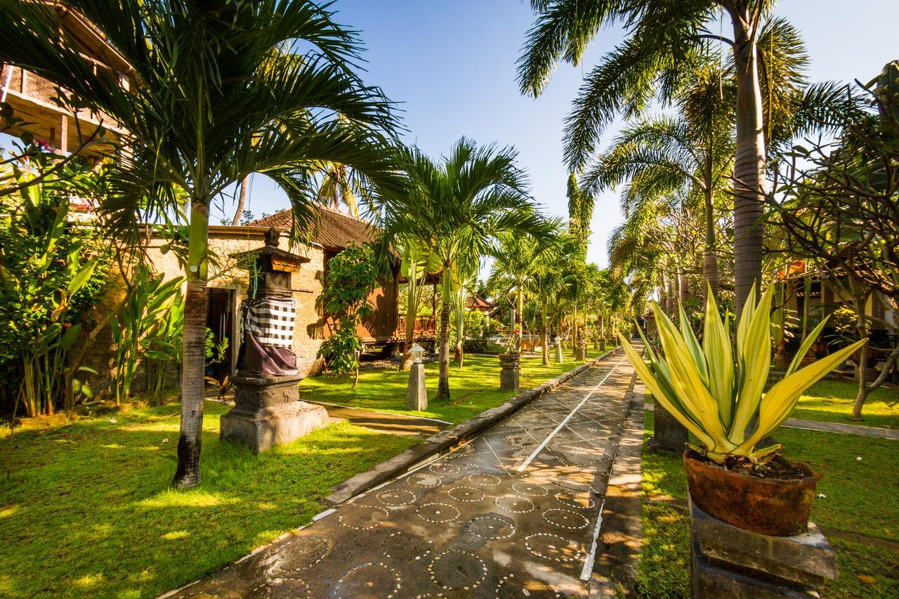 Hotel Oasis Amed Exterior foto
